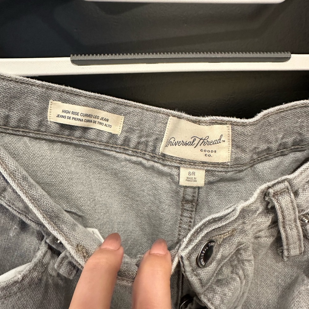 Universal Thread Light Gray High Rise Jeans - Picture 2 of 3